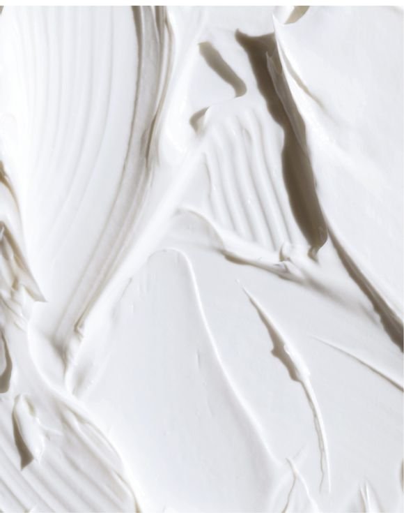 Skin So Soft Radiant Moisture Replenishing Hand Cream 2 Skin So Soft Radiant Moisture Replenishing Hand Cream - Image 2
