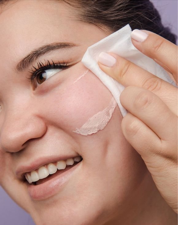 The Creme Shop Juicy Makeup Removing Wipes - Narwhahl 2 The Creme Shop Juicy Makeup Removing Wipes - Narwhahl - Image 2