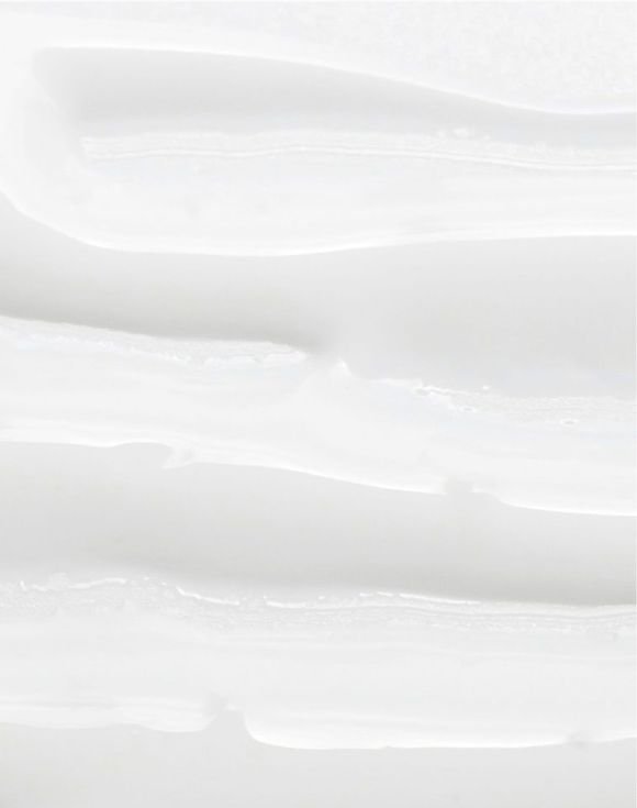 On: The Body Cotton Foot Heel Care Foot Cream 3 On: The Body Cotton Foot Heel Care Foot Cream - Image 3